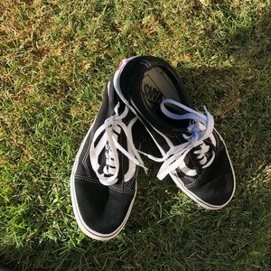 Black Vans
